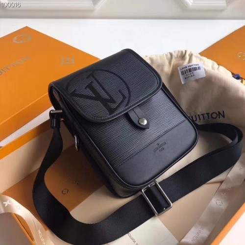 Louis vuitton Messenger táska PM M53495 fekete