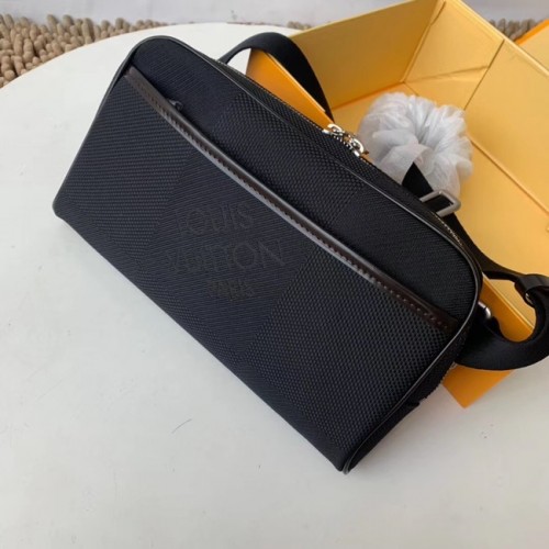 Louis vuitton eredeti táska M93619 fekete