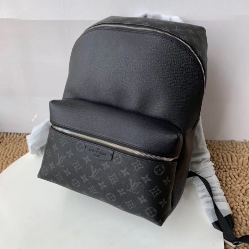 Louis vuitton eredeti Discovery hátizsák M30230 fekete
