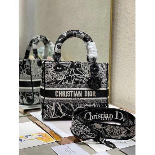 KÖZEPES MÉRETŰ NŐI D-LITE TÁSKA Fekete-fehér gömb alakú hímzés M0565O