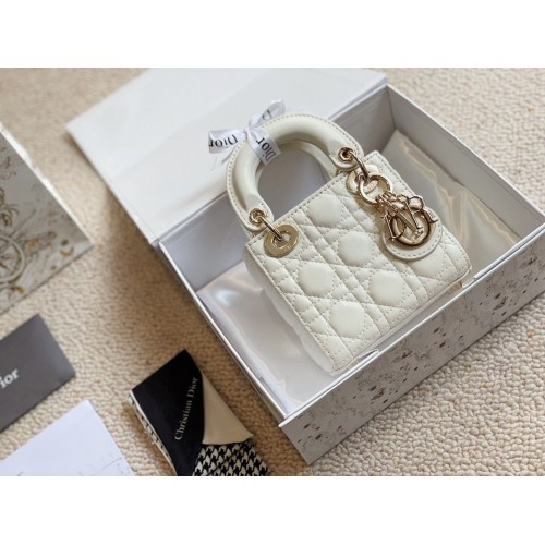 MICRO DIORAMOUR LADY DIOR TÁSKA S08568 Fehérarany Tónusú Fém