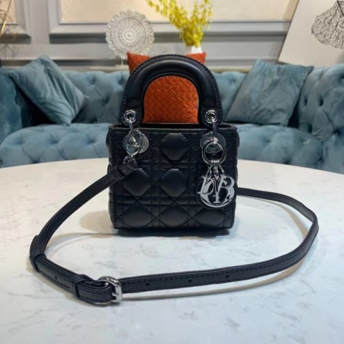 MICRO LADY DIOR TÁSKA Skarlátvörös Cannage Báránybőr S0856O fekete és ezüst