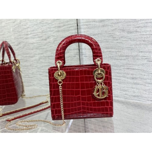 MINI LADY DIOR TÁSKA Cannage krokodilbőr C0966 piros