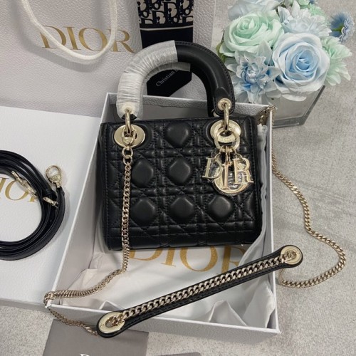 MINI LADY DIOR TÁSKA Báránybőr M0566OW fekete-arany