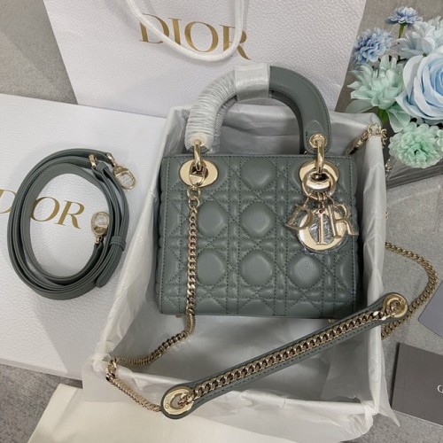 MINI LADY DIOR TÁSKA Báránybőr M0566OW szürke-arany