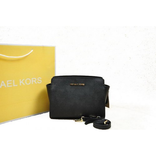 Michael Kors Mini Selma Messenger táska MK1869S Fekete