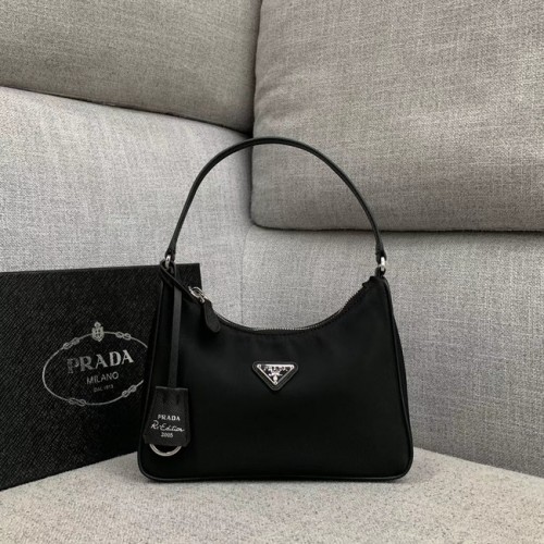Prada Re-Edition nylon táska 91204 fekete