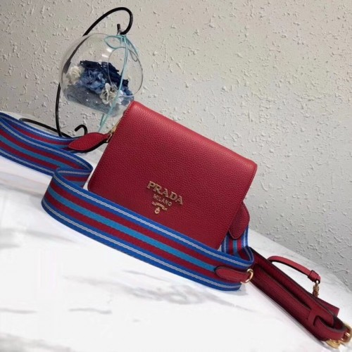 Prada marhabőr válltáska 1BD102 piros