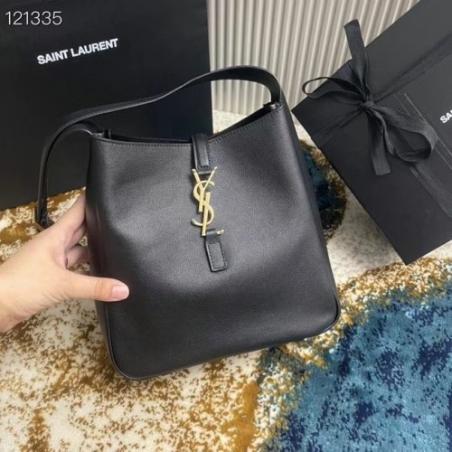 SAINT LAURENT BŐR TÁSKA 713938 FEKETE