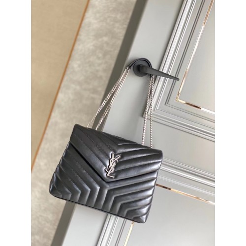 SAINT LAURENT LOULOU KÖZEPES MATELASSE BŐR 459749 fekete és óezüst