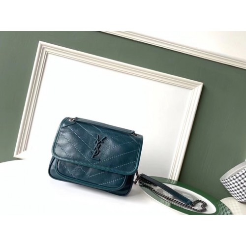 SAINT LAURENT Közepes Niki bőr válltáska 61060 égkék