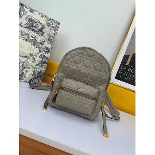 KIS DIOR HÁTIZSÁK Cannage Báránybőr M9222U világos szürke