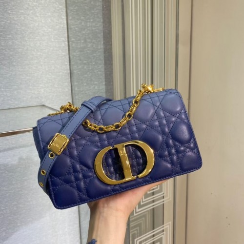 KIS DIOR CARO BAG Indigó kék színátmenet Cannage báránybőr M9241