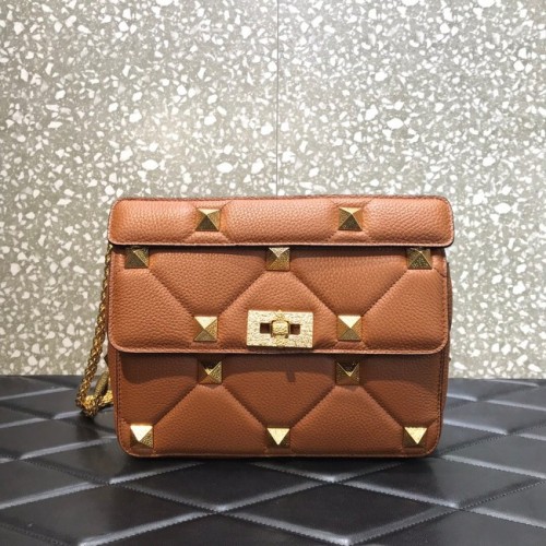 VALENTINO GARAVANI Szemcsés borjúbőr válltáska 2B0I59 barna