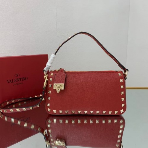 VALENTINO Original bőr válltáska V4700 piros