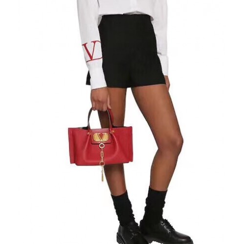 VALENTINO eredeti bőr táska 2070 piros