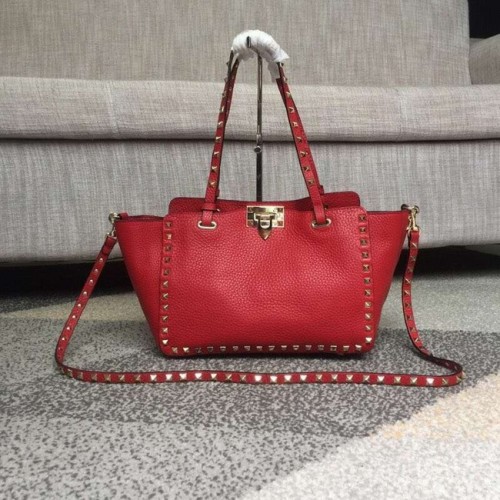 VALENTINO Rockstud közepes méretű táska 0972 piros