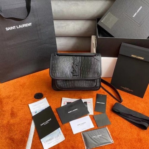 YSL NIKI BABY KROKODILMINTÁSÚ BŐR 533037 fekete