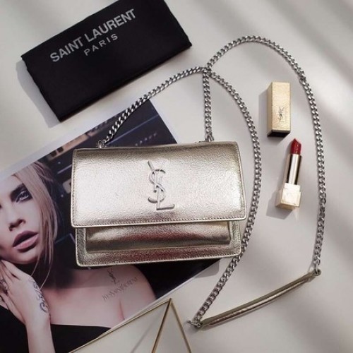 Yves Saint Laurent borjúbőr válltáska 452157 arany