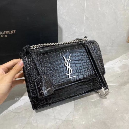 Yves Saint Laurent borjúbőr válltáska Y542206A fekete és ezüstszínű fém