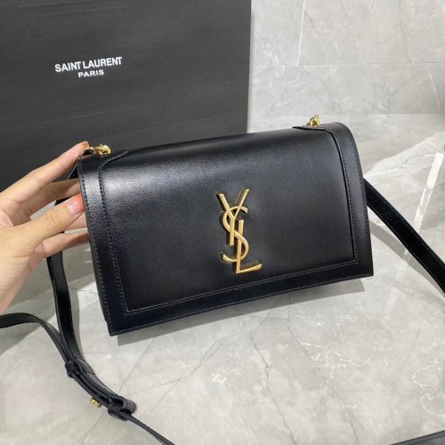 Yves Saint Laurent borjúbőr válltáska Y635627-2 fekete