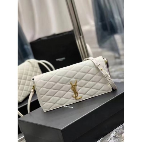 Yves Saint Laurent KATE SUPPLE 99 STEPPELT BÁRÁNYBŐR 6766281 fehér