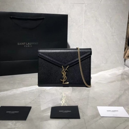 YSL CASSANDRA MONOGRAM CSAPOTTOS TÁSKA GRAIN DE POUDRE DOMBORÍTOTT BŐRBŐL Y582334 Fekete