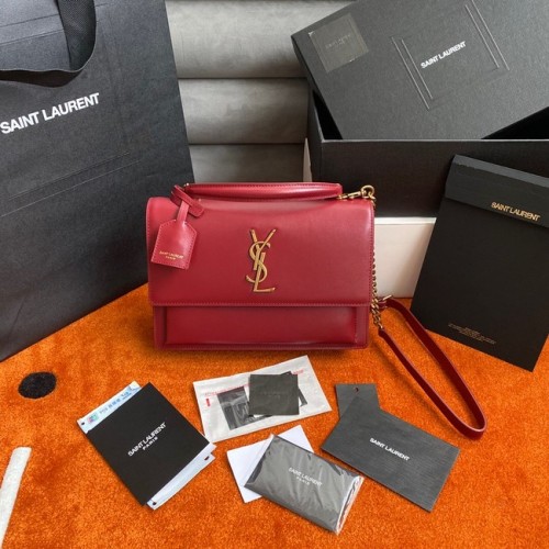 Yves Saint Laurent SUNSET KÖZEPES MÉRETŰ LÁNCOS TÁSKA SIMA BŐRBŐL 442906 PIROS