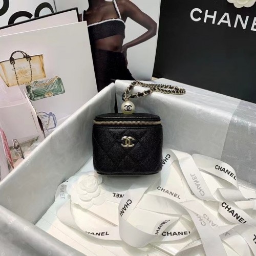 Chanel kis mosdóasztal lánccal AP2118 fekete